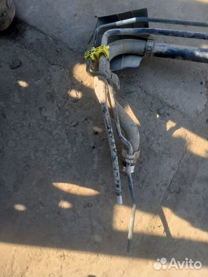 Топливная горловина Тойота Королла Е150