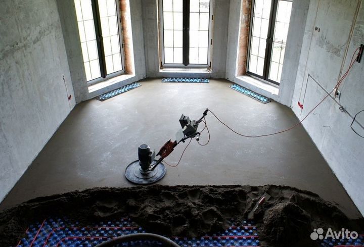 Полусухая стяжка полов в офисе