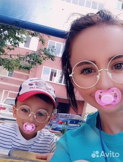 Найти няню для ребенка