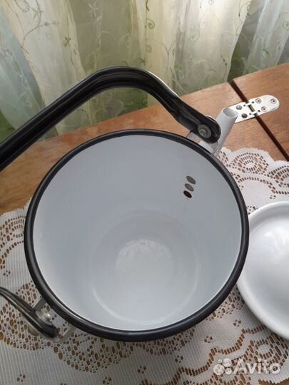 Чайник эмалированный 2 л