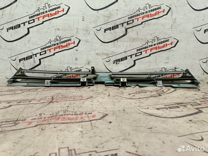 Решетка радиатора mitsubishi RVR N61W N64W N64WG N71W N73W N73WG N74W N74WG без клыков узкая 1 модел