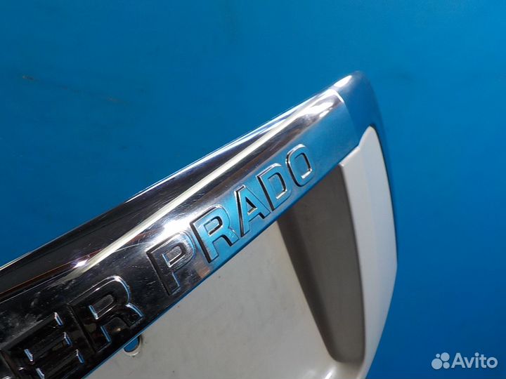 Накладка двери багажника toyota Land Cruiser Prado