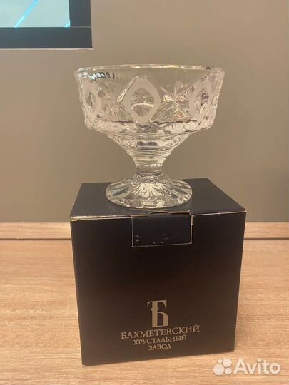 Хрустальная посуда (креманки/вазы)