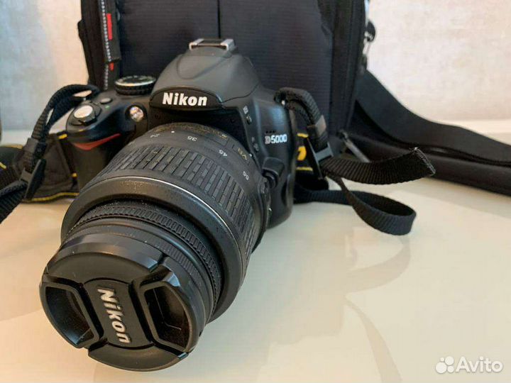 Зеркальный фотоаппарат Nikon d5000