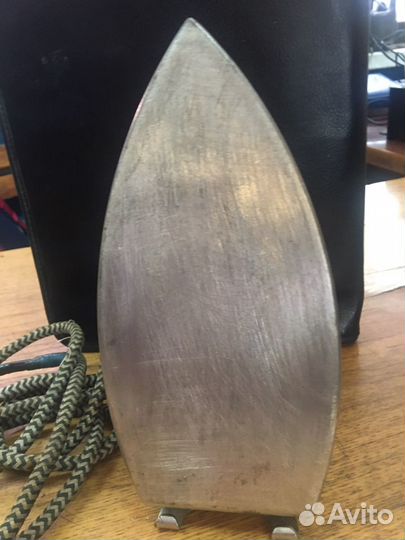 Утюг 1980 год