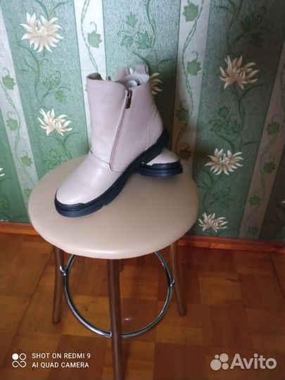 Натуральные ботинки, фирма 