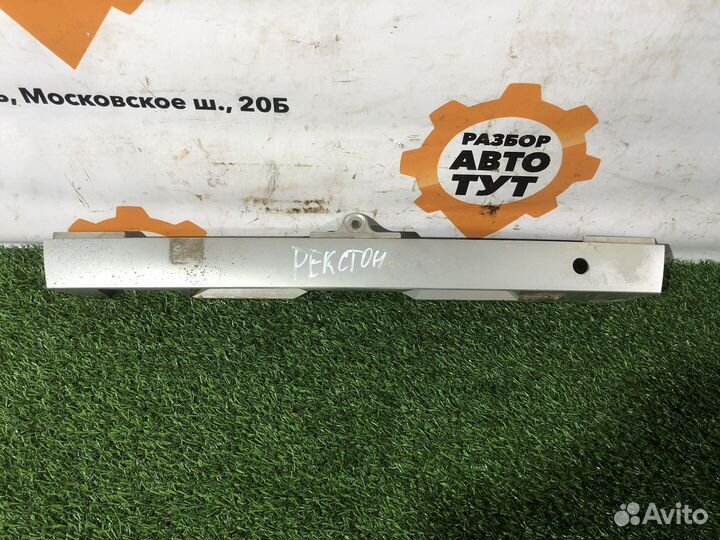 Накладка двери багажника SsangYong Rexton 1