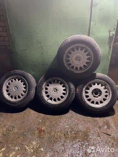 Michelin Alpin 5 215/60 R16