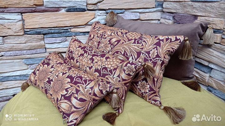 Декоративные наволочки на подушки hm
