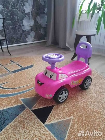 Детская машинка каталка новая