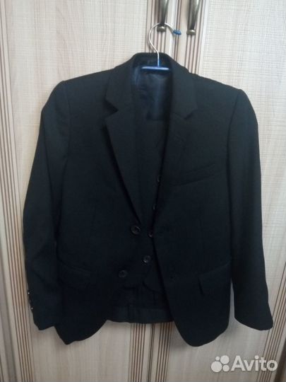 Костюм школьный