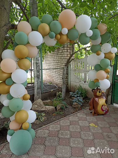 Арка из воздушных шаров