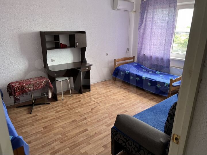 2-к. квартира, 68 м², 4/15 эт.