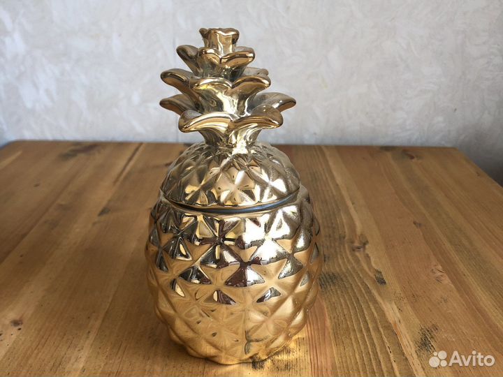 Ваза в виде ананаса