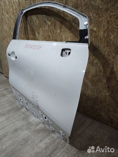 Дверь передняя правая Renault kaptur