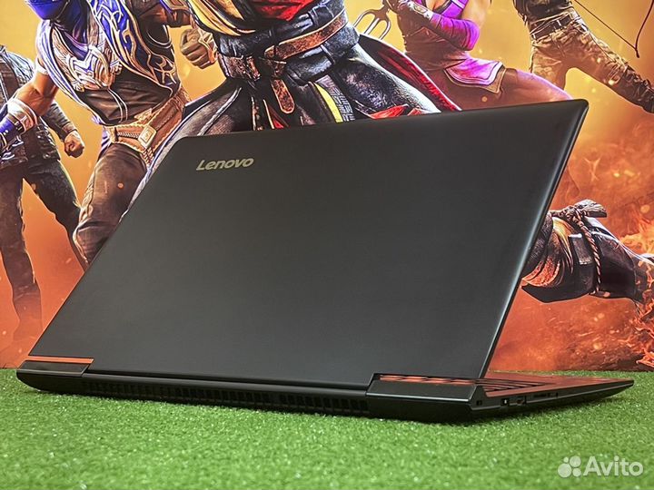 Игровой ноутбук Lenovo i5 8GB 256 SSD Nvidia GTX 9