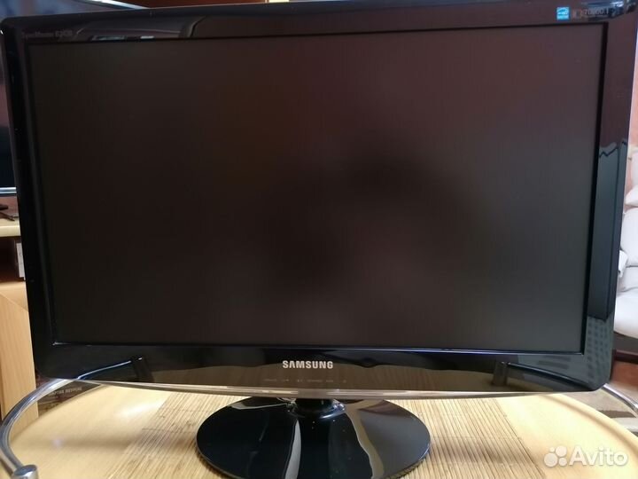 Монитор Samsung B 2430L