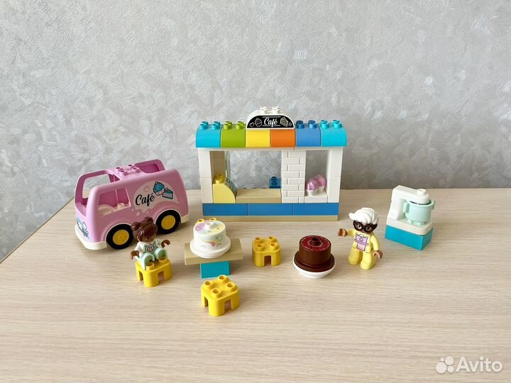 Lego duplo 10928 Пекарня