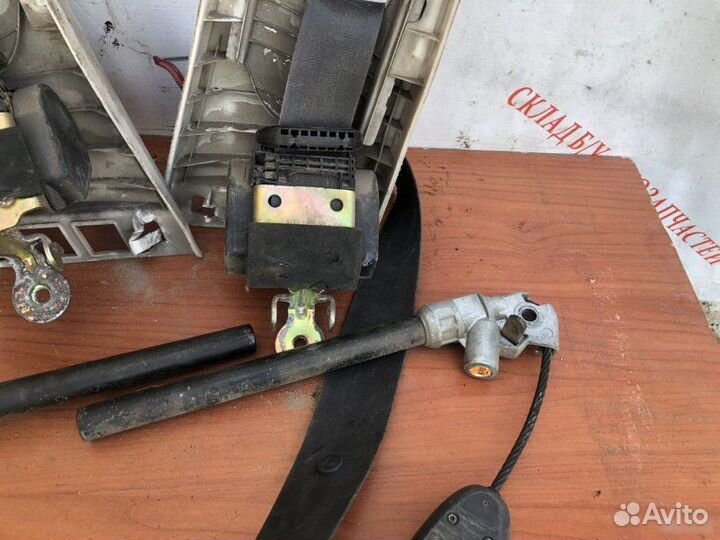 Ремень безопасности Renault Megane 2