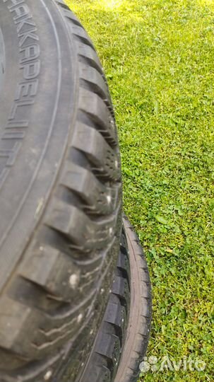 Nokian Tyres Hakkapeliitta 8 SUV 245/60 R18 109T