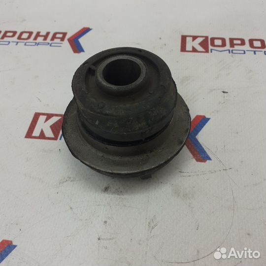 Сайленблок рычага подвески mercedes W124