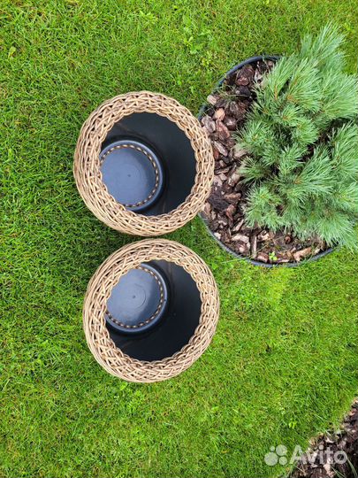 Кашпо из искуственного ротанга