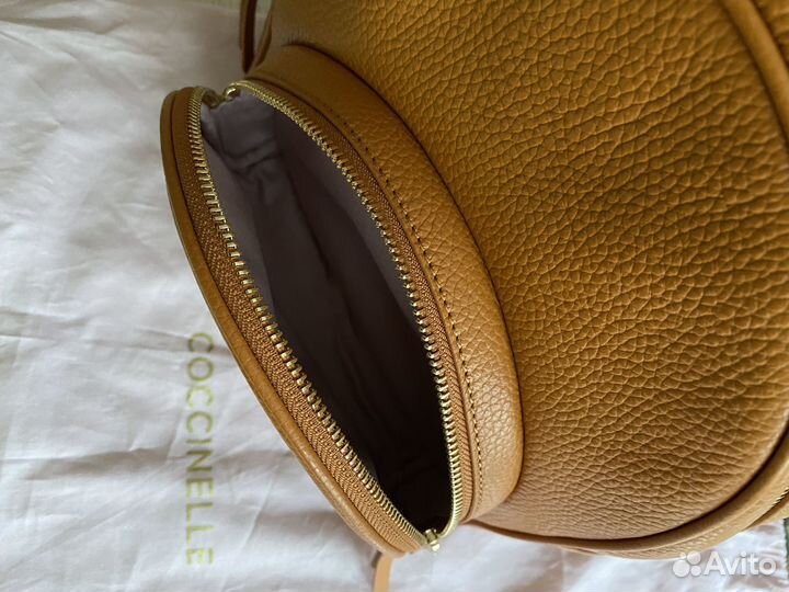 Рюкзак Coccinelle Gleen новый