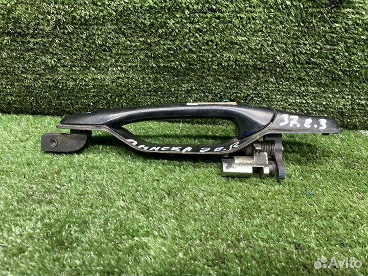 Ручка двери внешняя передняя правая Mitsubishi