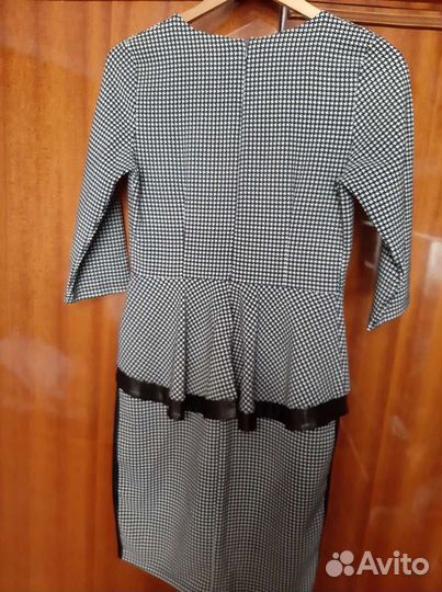 Платья женские