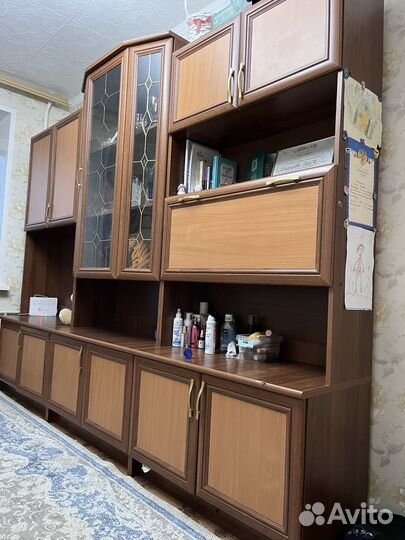 Стенка в гостиную