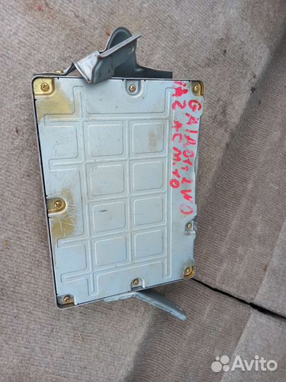 Зеркало левое toyota gaia