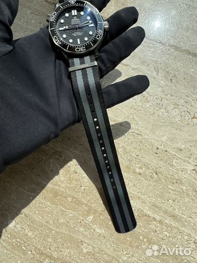 Часы Omega Seamaster Diver 210.92.44.20.01.002