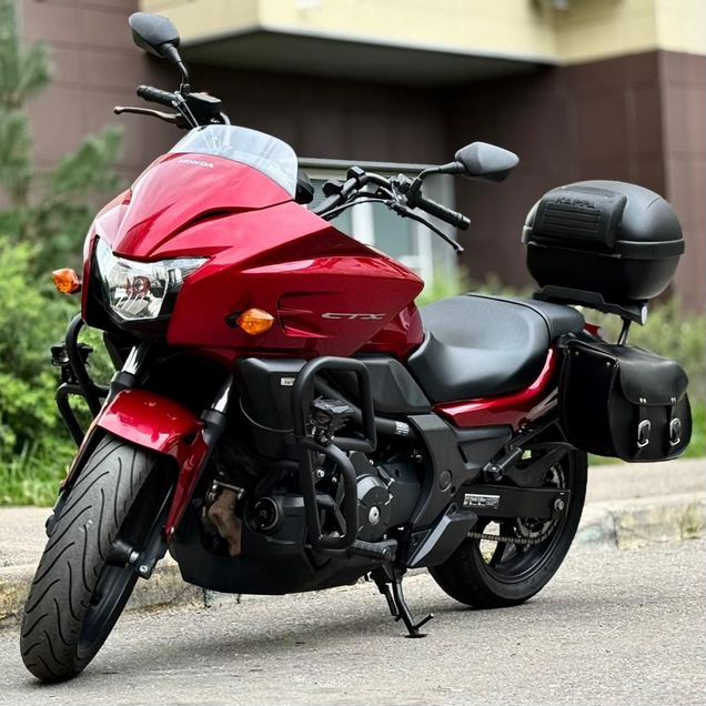 Honda CTX 700, 2014, 22 500 км