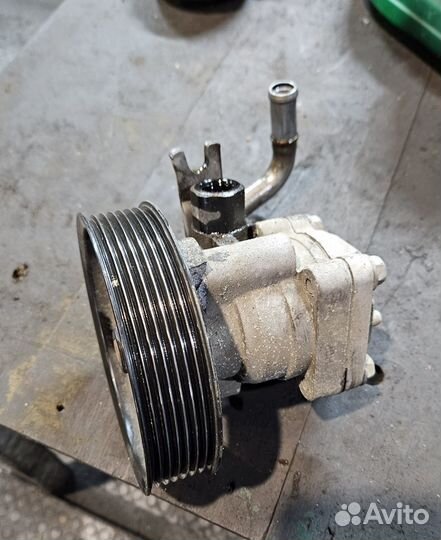 Насос гур KIA Mohave 1 поколение