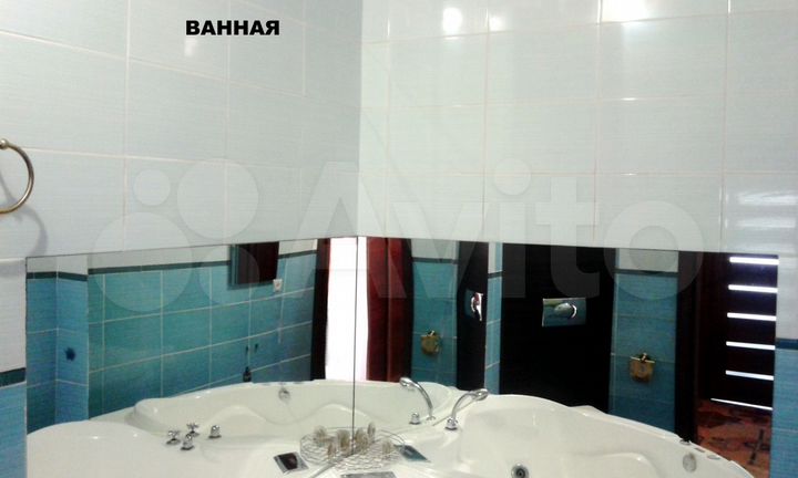 2-к. квартира, 61 м², 2/4 эт.