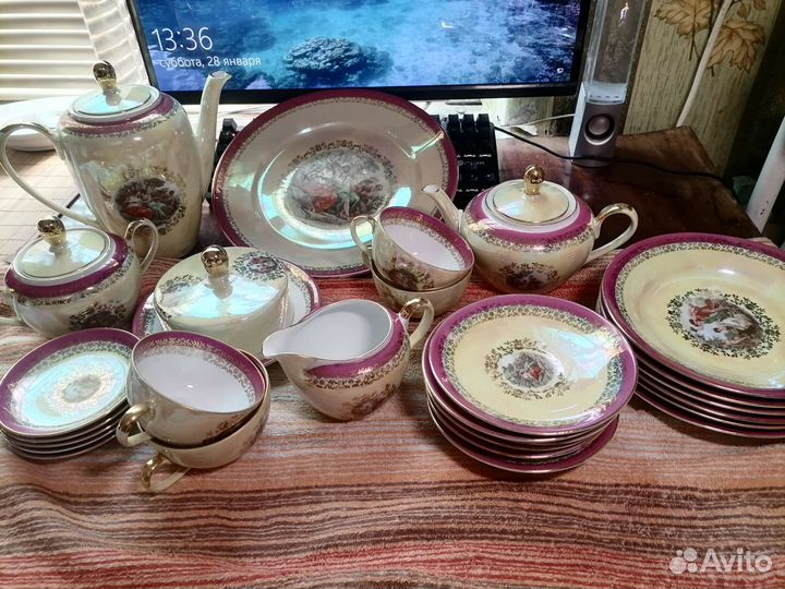 Чайный сервиз мадонна гдр 31 предмет