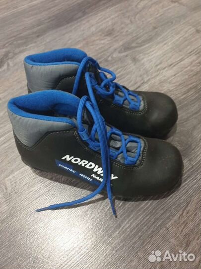 Лыжные ботинки детские