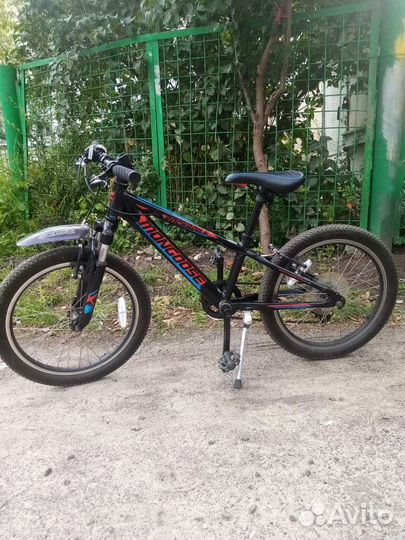 Горный подростковый велосипед Mongoose rockadile