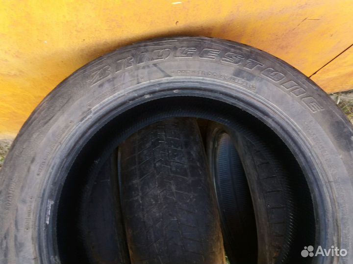 Bridgestone Blizzak DM-V2 235/60 R18