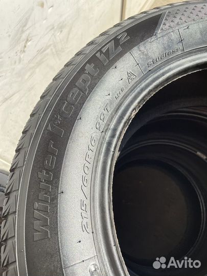 Hankook Winter I'Cept IZ2 215/60 R16 99T