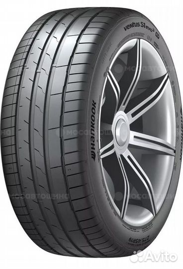 Kumho Ecsta PS71 285/35 R22 и 315/30 R22 107Y