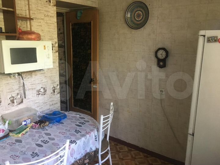 Комната 15 м² в 2-к., 4/5 эт.