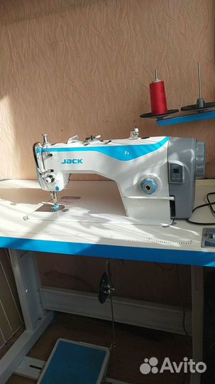 Промышленная швейная машина Jack F—5 комплект)