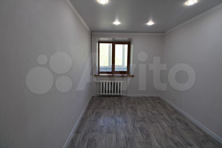 2-к. квартира, 54 м², 3/5 эт.