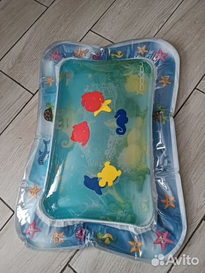 Водяной коврик для малышей