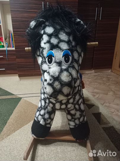 Лошадь качалка