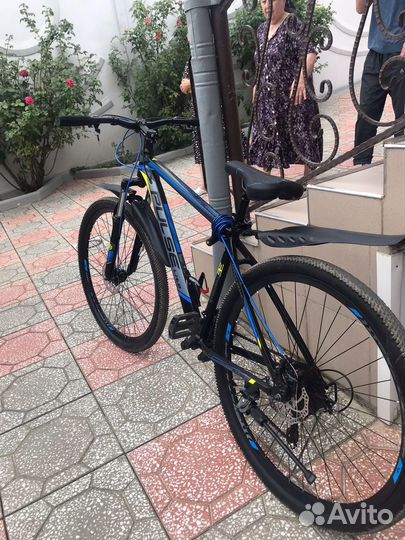 Велосипед новый спортивный