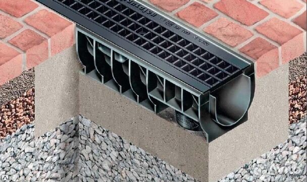 Лоток для водоотведения (145-260 ш х 60–185 в)