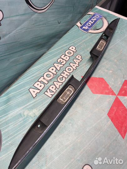 Накладка подсветки номера Mercedes ML164/06-11г