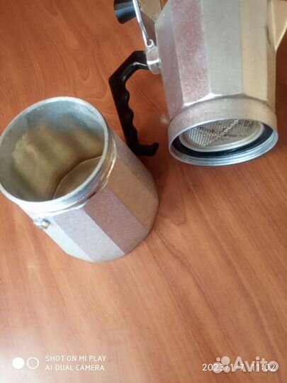 Кофеварка гейзерная, чайник заварочный